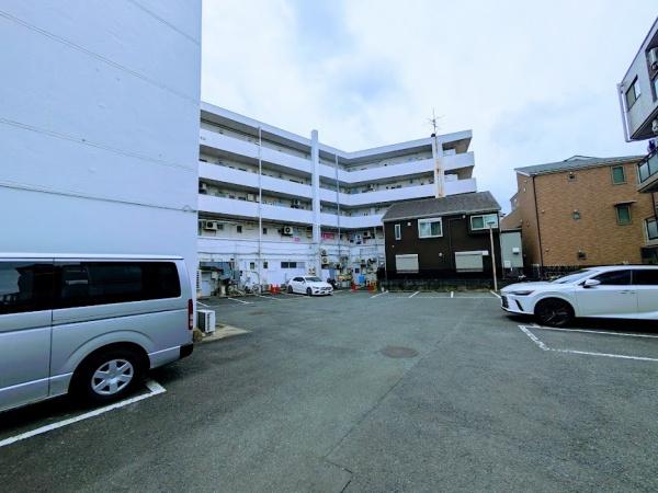 横浜市南区大岡２丁目のマンション