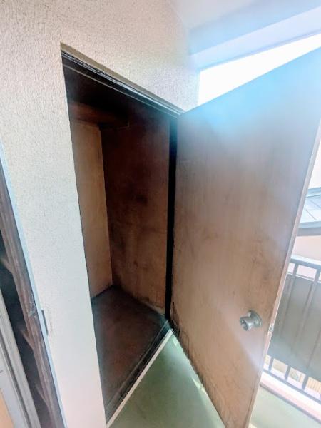 横浜市南区六ツ川３丁目のアパート