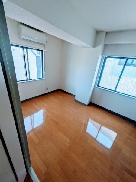 横浜市南区永田東３丁目のマンション