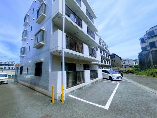 横浜市南区六ツ川２丁目のマンション