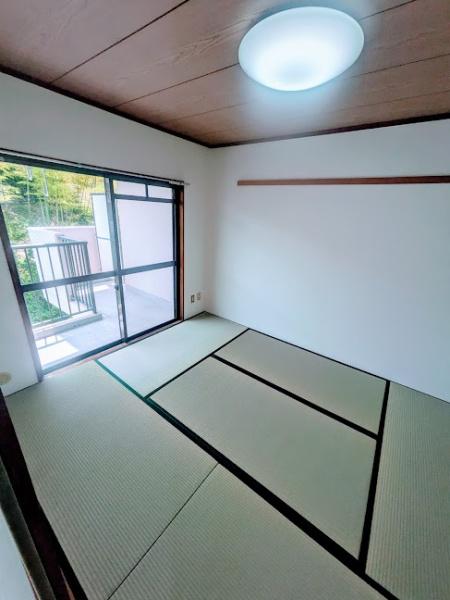 横浜市南区六ツ川２丁目のマンション