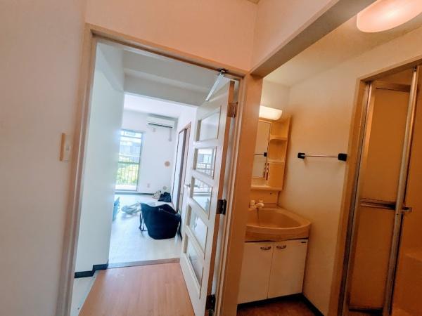 横浜市南区六ツ川２丁目のマンション