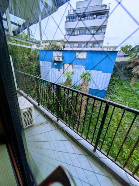 横浜市神奈川区片倉４丁目のマンション