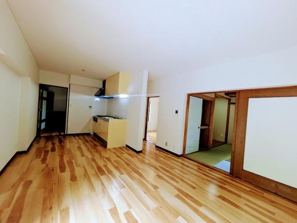 横浜市南区六ツ川１丁目のマンション