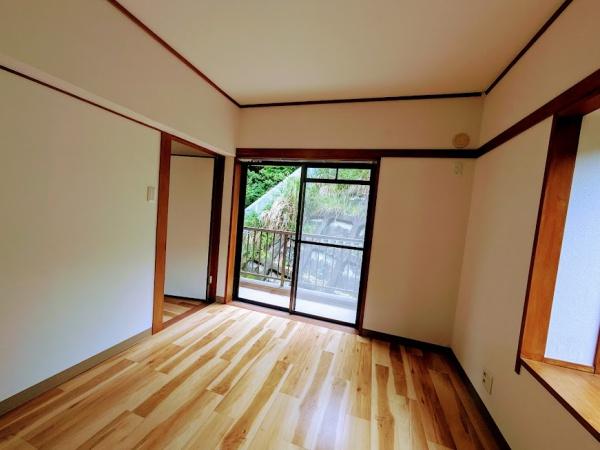 横浜市南区六ツ川１丁目のマンション