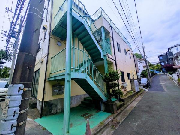 横浜市神奈川区神大寺３丁目のマンション