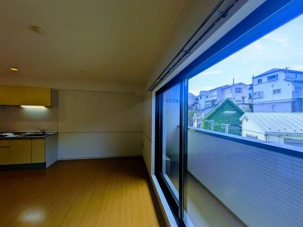 横浜市南区六ツ川２丁目のアパート