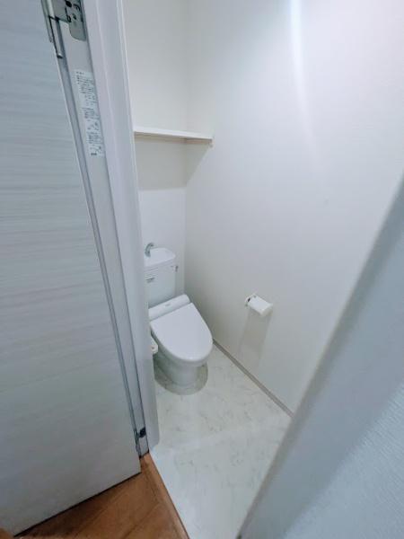 横浜市南区六ツ川２丁目のアパート