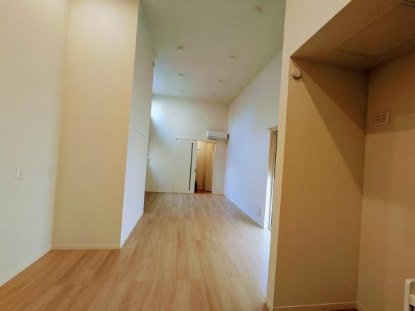 横浜市西区久保町のテラスハウス