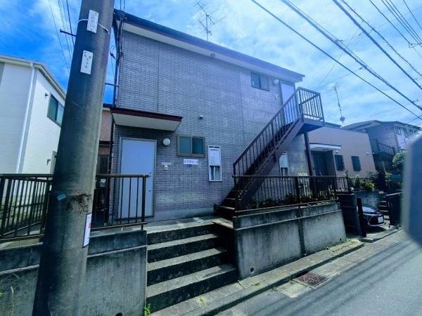 横浜市神奈川区白幡西町のアパート