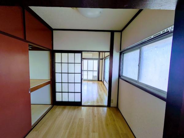 横浜市神奈川区七島町のアパート