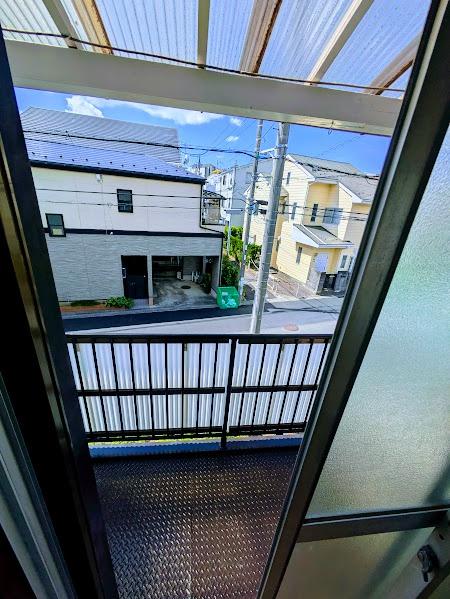 横浜市神奈川区七島町のアパート