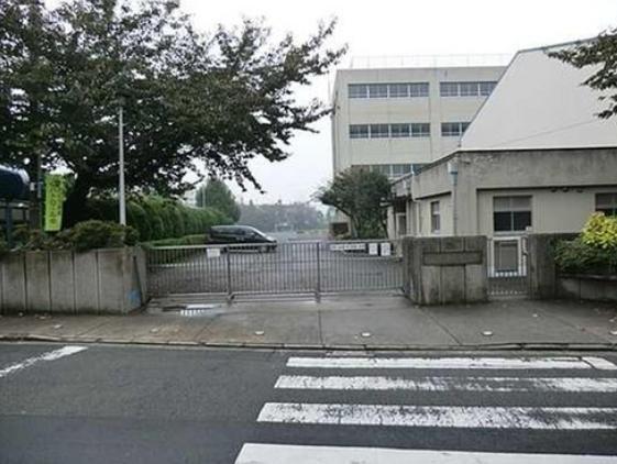 ファーストクラス子安駅(横浜市立浦島小学校)