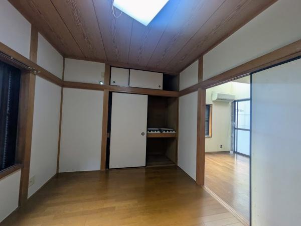 横浜市西区東久保町のアパート