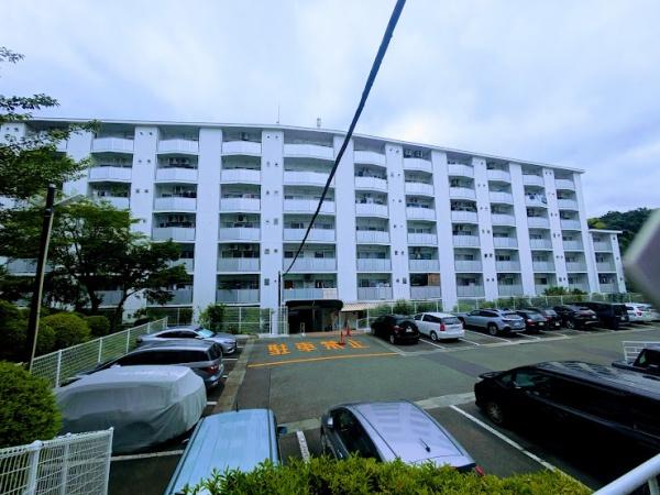 横浜市神奈川区神大寺２丁目のマンション