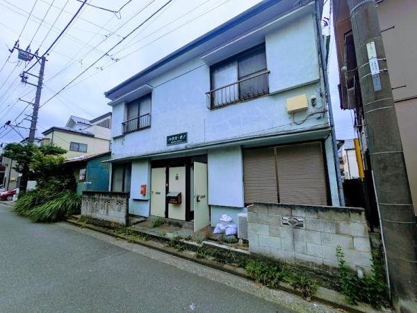 横浜市南区井土ケ谷中町のアパート