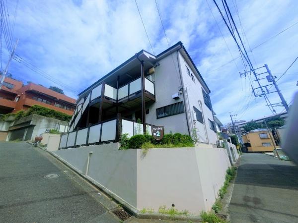 横浜市神奈川区神之木台のアパート