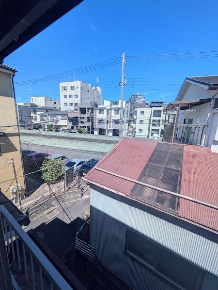 横浜市保土ケ谷区西久保町の貸家