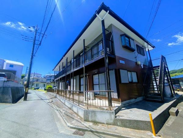 横浜市神奈川区菅田町のアパート