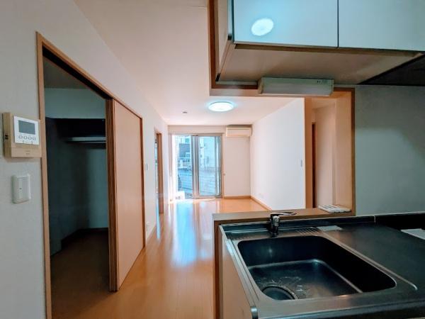 横浜市旭区市沢町のアパート