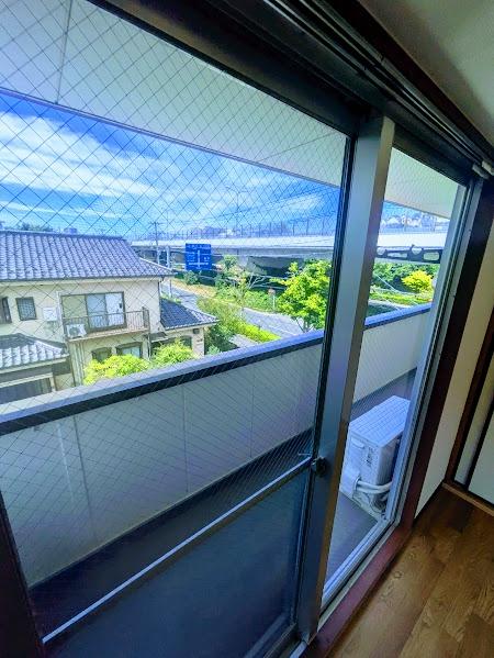 横浜市神奈川区三枚町のマンション