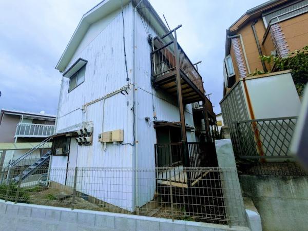 横浜市神奈川区三ツ沢東町のアパート
