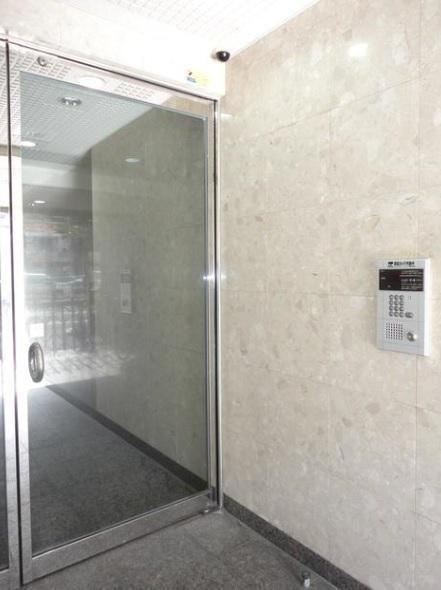 横浜市神奈川区西神奈川３丁目のマンション