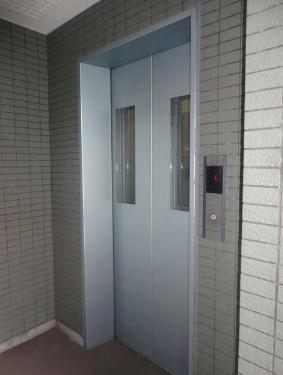 横浜市神奈川区西神奈川３丁目のマンション