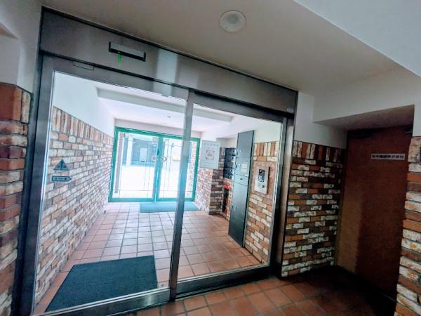 横浜市南区日枝町２丁目のマンション