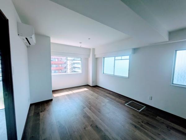 横浜市西区岡野１丁目のマンション