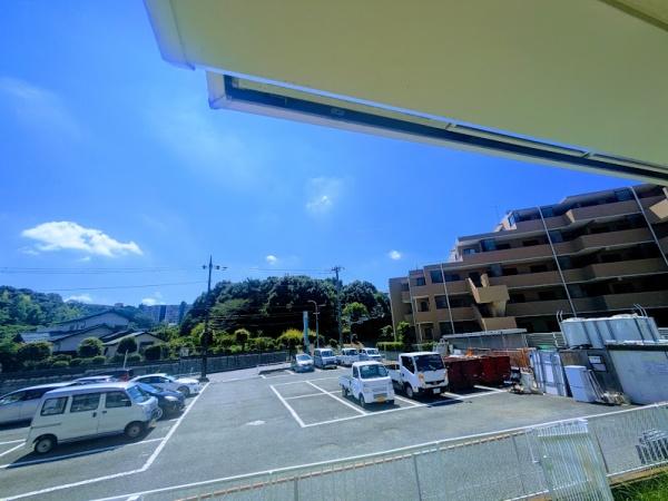 横浜市神奈川区神大寺３丁目のマンション