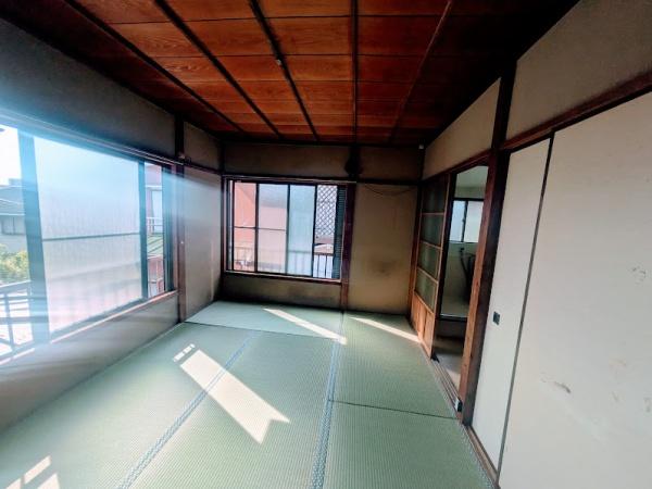 横浜市西区御所山町のアパート