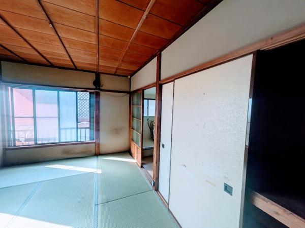 横浜市西区御所山町のアパート