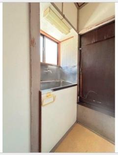 横浜市西区御所山町のアパート