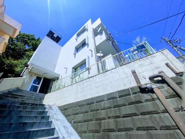 横浜市港南区芹が谷２丁目のマンション