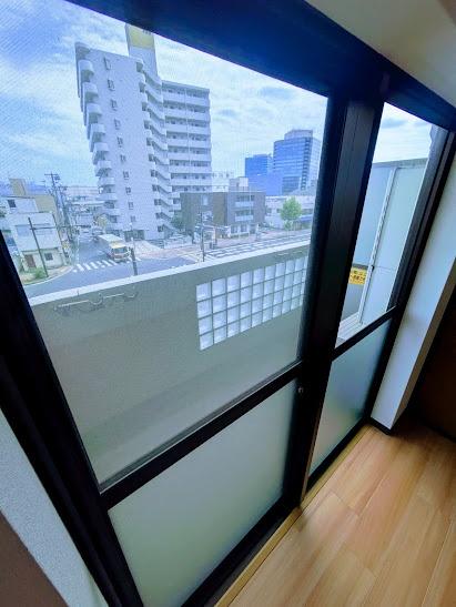 ファーストクラス子安駅