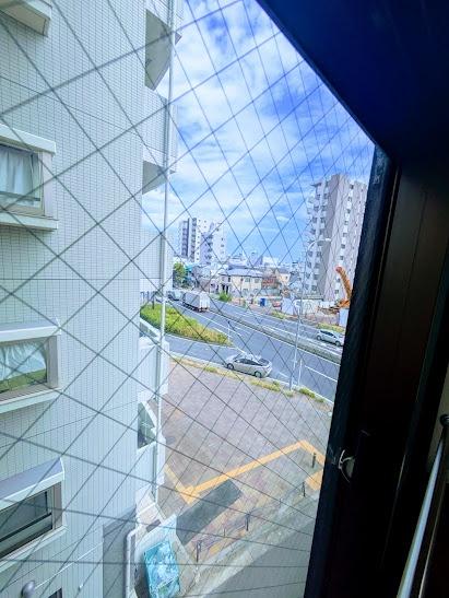 ファーストクラス子安駅