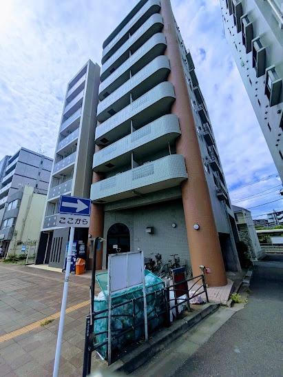 ファーストクラス子安駅