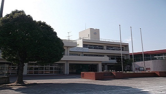 横浜市港南区日限山1丁目の貸家(横浜市立丸山台小学校)