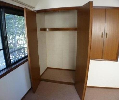 フィルコート三ッ沢上町B