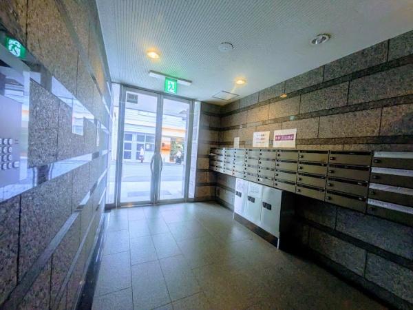 横浜市神奈川区西神奈川３丁目のマンション