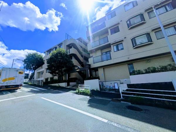 横浜市保土ケ谷区星川３丁目のマンション