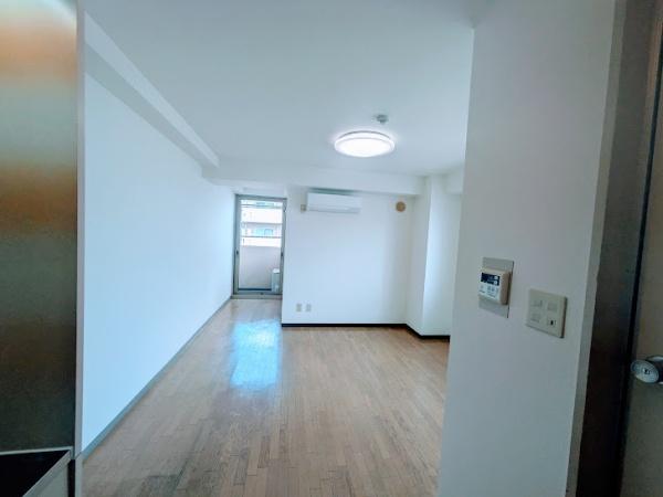 横浜市南区高砂町１丁目のマンション