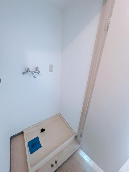 横浜市南区高砂町１丁目のマンション