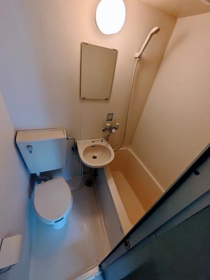 横浜市南区二葉町３丁目のマンション