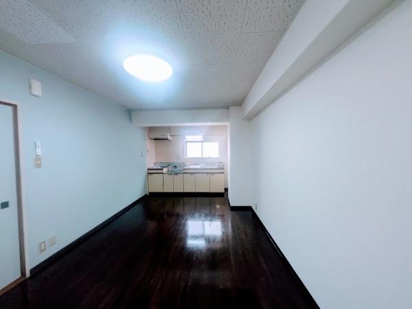 横浜市西区浅間町１丁目のマンション