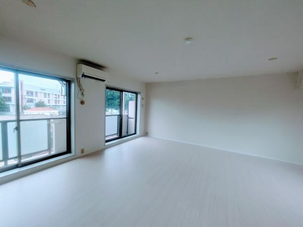 横浜市神奈川区沢渡のマンション