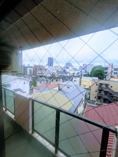 横浜市神奈川区沢渡のマンション