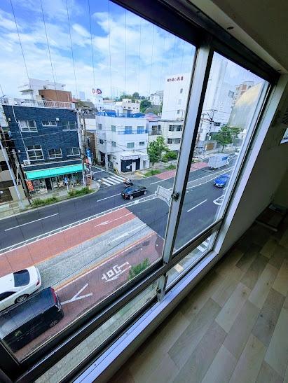 横浜市中区初音町３丁目のテラスハウス