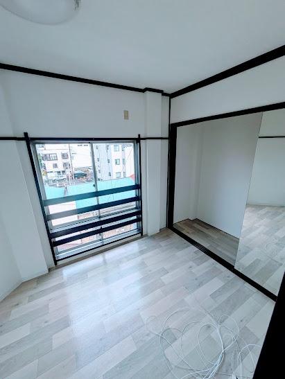 横浜市中区初音町３丁目のマンション（事業用）
